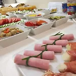 Biala Lilia Old Town Oda ve Kahvaltı 3*
