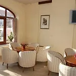 B&B Biala Lilia Old Town 3*