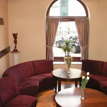 Biala Lilia Old Town Gdańsk