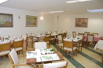 לינה וארוחת בוקר Biala Lilia Old Town 3*