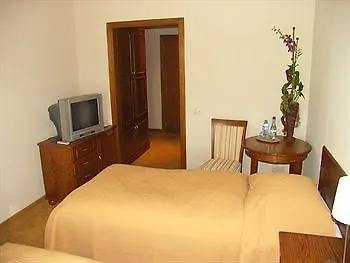 Biala Lilia Old Town 3*