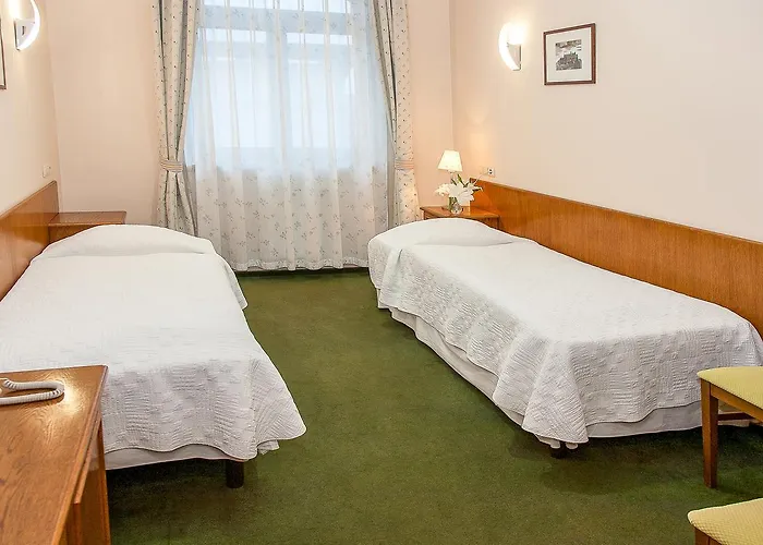 Biala Lilia Old Town 3* Γκντανσκ