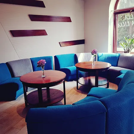 Biala Lilia Old Town 住宿加早餐酒店 3*