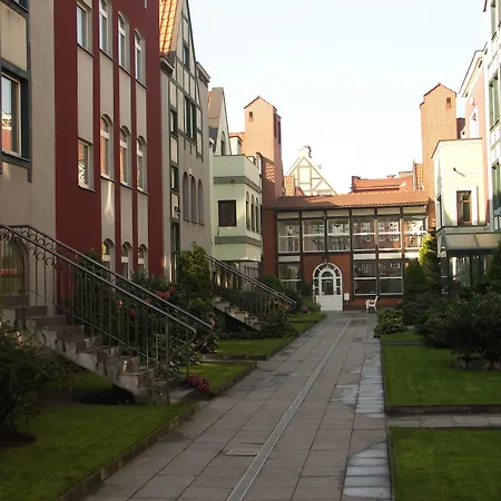 Biala Lilia Old Town