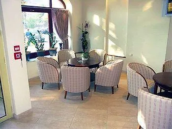 Biala Lilia Old Town 3* 格但斯克